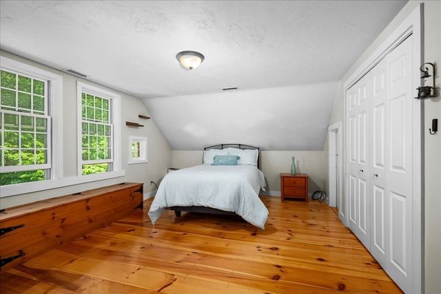 225 E Temple St, Boylston, MA 01505