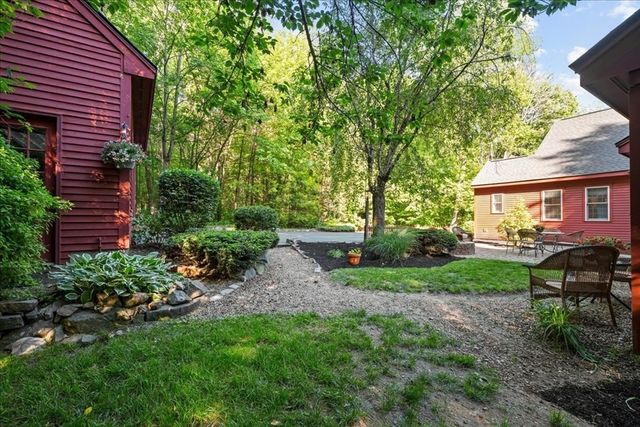 225 E Temple St, Boylston, MA 01505