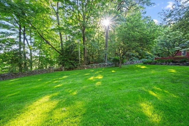 225 E Temple St, Boylston, MA 01505