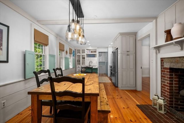 225 E Temple St, Boylston, MA 01505
