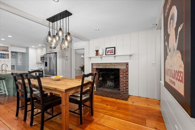 225 E Temple St, Boylston, MA 01505