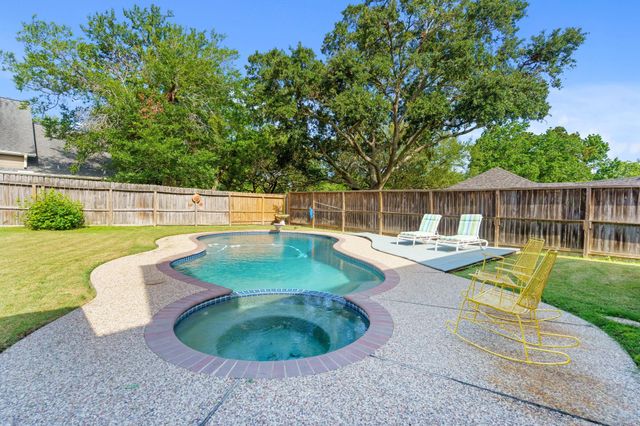 611 Woodlake Circle, Sugar Land, TX 77498