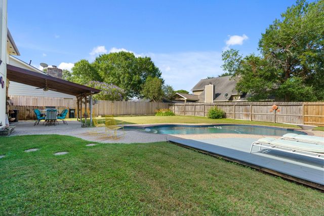 611 Woodlake Circle, Sugar Land, TX 77498