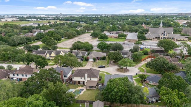 611 Woodlake Circle, Sugar Land, TX 77498