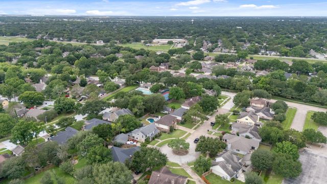 611 Woodlake Circle, Sugar Land, TX 77498