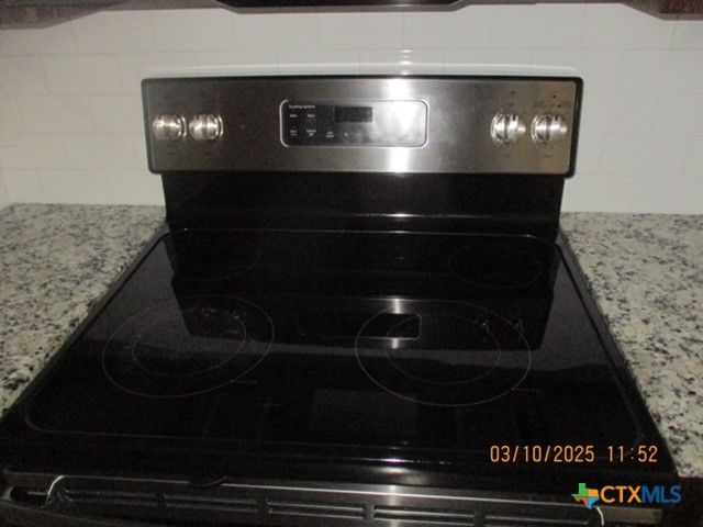 906 S 18th Street, Temple, TX 76501