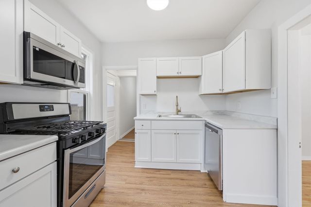 3625 35th Avenue S, Minneapolis, MN 55406