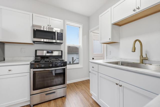 3625 35th Avenue S, Minneapolis, MN 55406