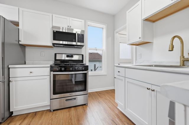 3625 35th Avenue S, Minneapolis, MN 55406