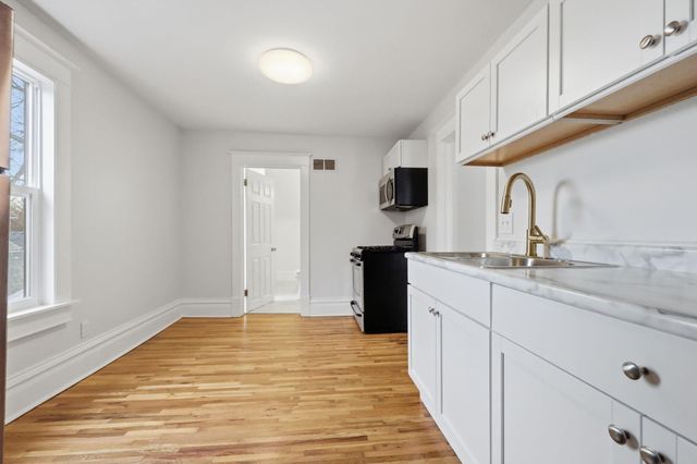 3625 35th Avenue S, Minneapolis, MN 55406