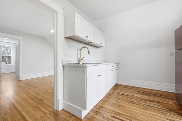 3625 35th Avenue S, Minneapolis, MN 55406