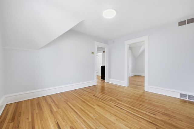 3625 35th Avenue S, Minneapolis, MN 55406