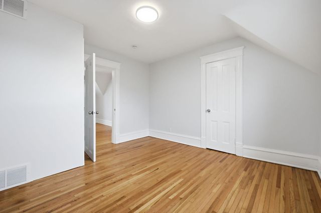 3625 35th Avenue S, Minneapolis, MN 55406