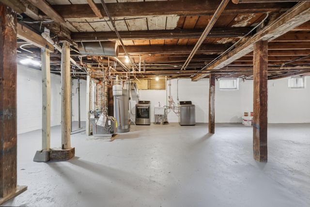 3625 35th Avenue S, Minneapolis, MN 55406