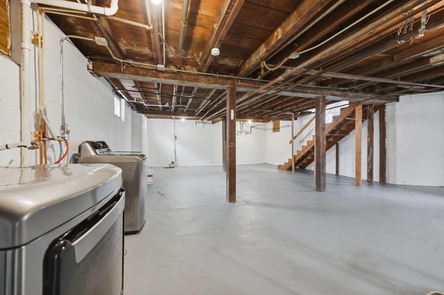 3625 35th Avenue S, Minneapolis, MN 55406