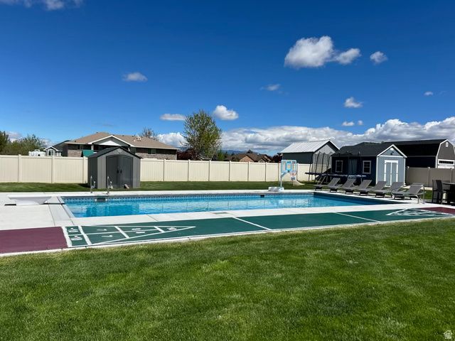 3328 W 1500 N, Clinton, UT 84015