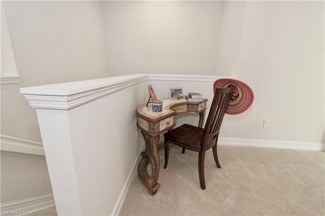 7352 Rockefeller DR, Naples, FL 34119