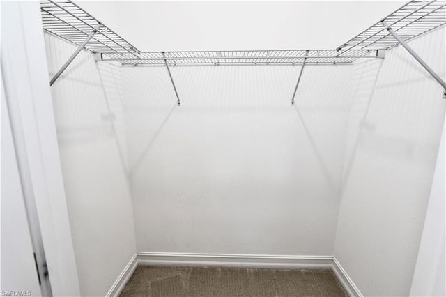 7352 Rockefeller DR, Naples, FL 34119