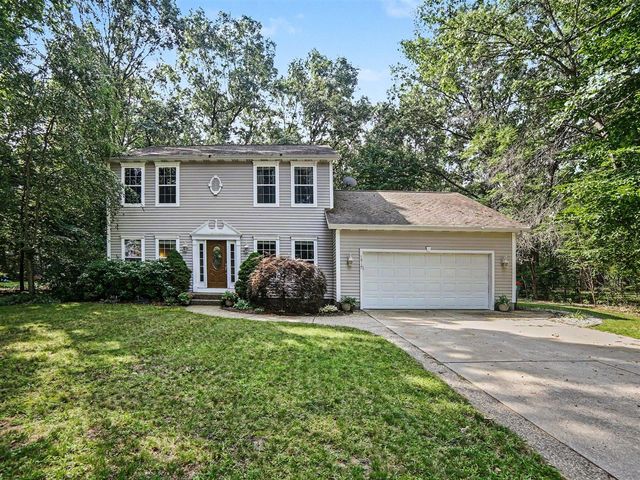 1917 Dykstra Road, Muskegon, MI 49445