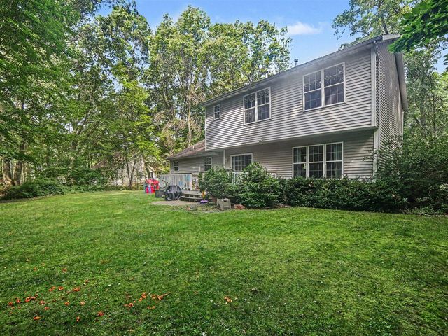 1917 Dykstra Road, Muskegon, MI 49445