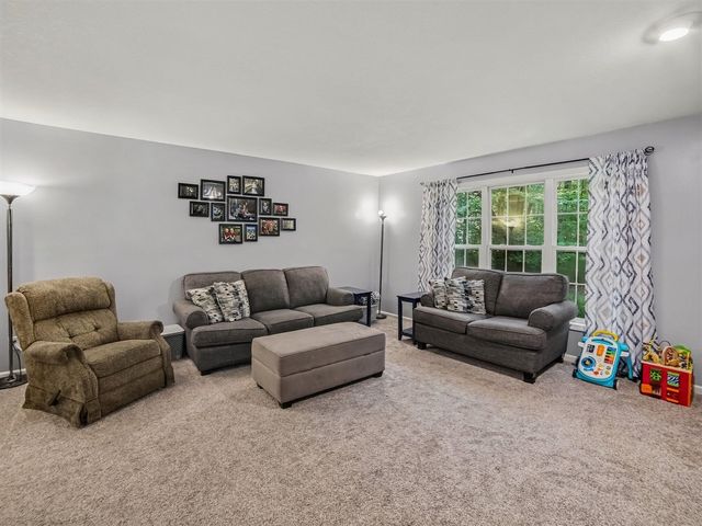 1917 Dykstra Road, Muskegon, MI 49445