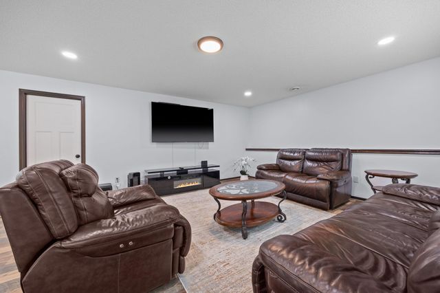 13001 Van Buren Street NE, Blaine, MN 55434