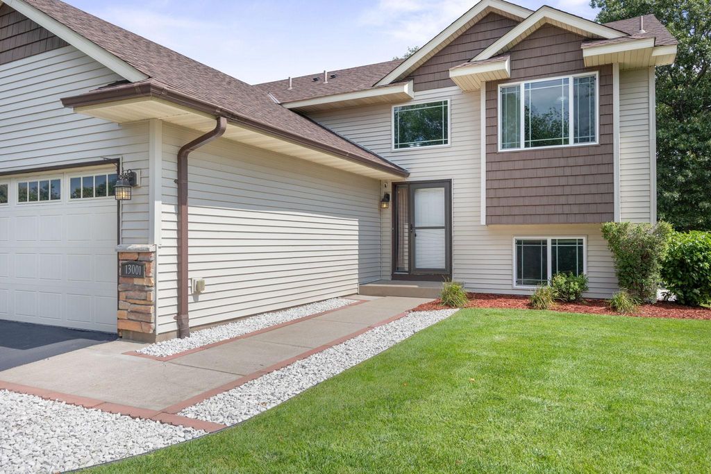 13001 Van Buren Street NE, Blaine, MN 55434 — photo 3