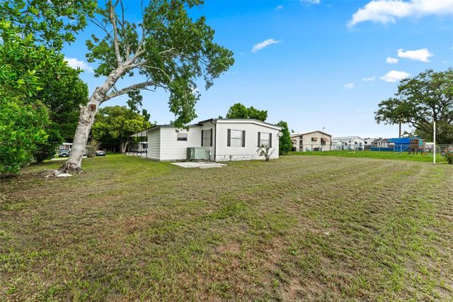 130 FLORENCE BOULEVARD, Debary, FL 32713