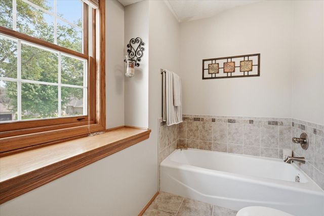 1908 120th Lane NE, Blaine, MN 55449