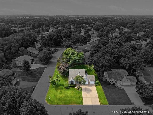 1908 120th Lane NE, Blaine, MN 55449