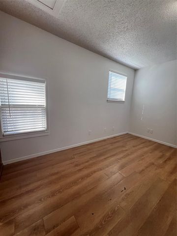 3710 Harmon Ave, Austin, TX 78705