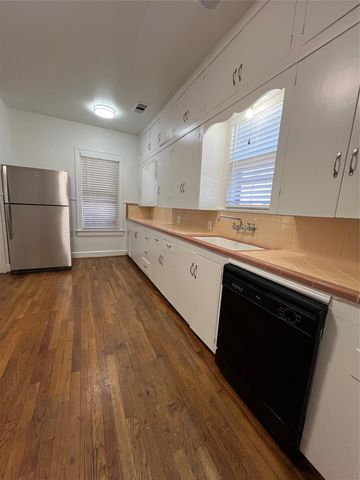 3710 Harmon Ave, Austin, TX 78705