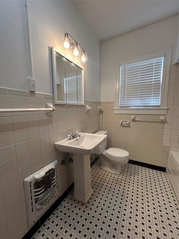 3710 Harmon Ave, Austin, TX 78705