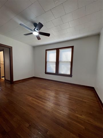 3710 Harmon Ave, Austin, TX 78705