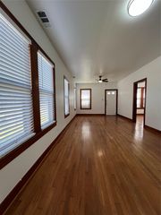 3710 Harmon Ave, Austin, TX 78705