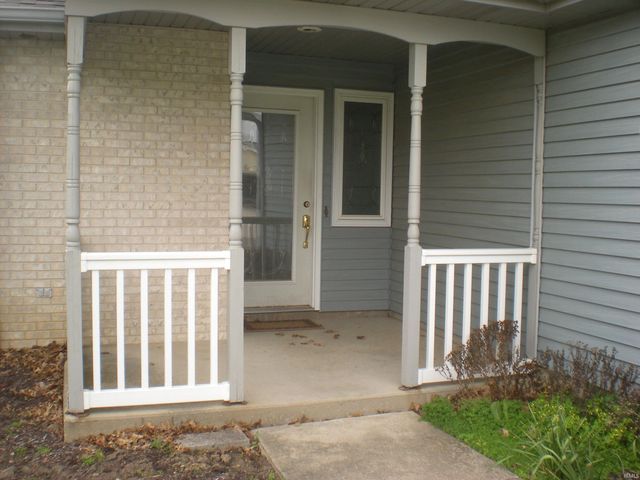 2924 Sioux Point, New Haven, IN 46774