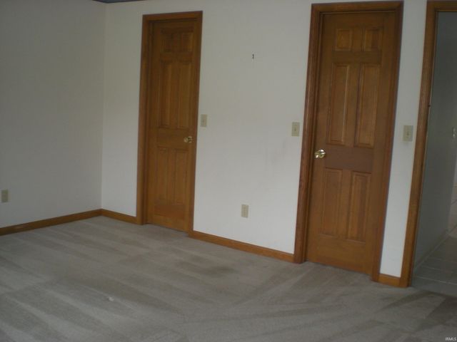 2924 Sioux Point, New Haven, IN 46774