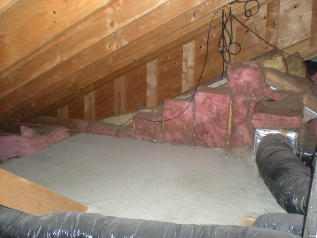 2924 Sioux Point, New Haven, IN 46774