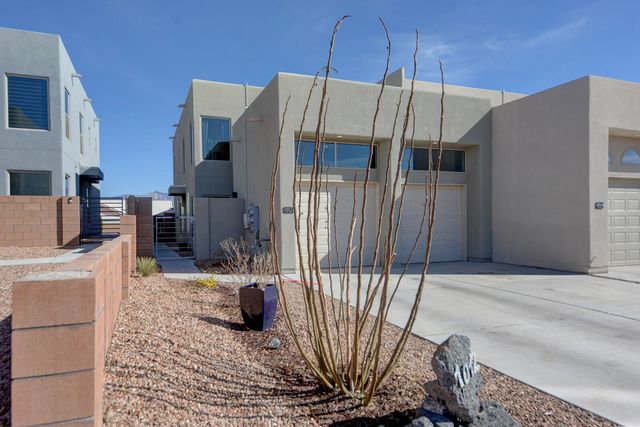 1012 25th Street SE, Rio Rancho, NM 87124