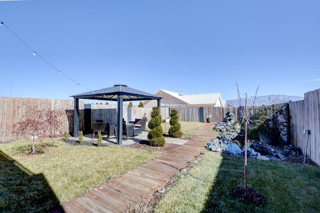 1012 25th Street SE, Rio Rancho, NM 87124