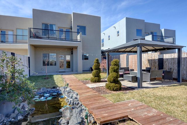 1012 25th Street SE, Rio Rancho, NM 87124