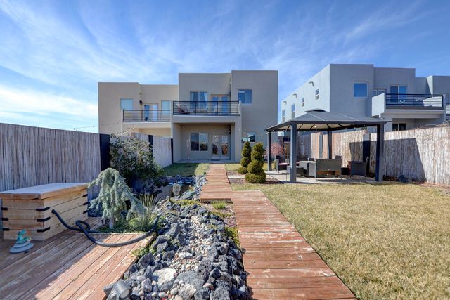 1012 25th Street SE, Rio Rancho, NM 87124