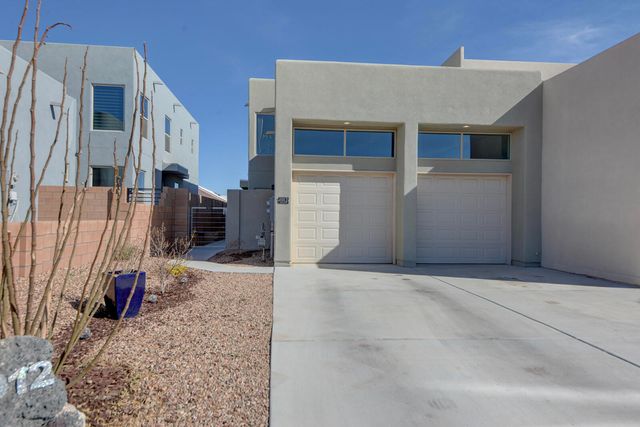 1012 25th Street SE, Rio Rancho, NM 87124