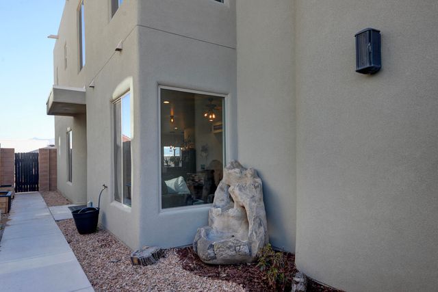 1012 25th Street SE, Rio Rancho, NM 87124