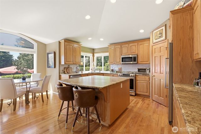 17806 Oxford Drive, Arlington, WA 98223