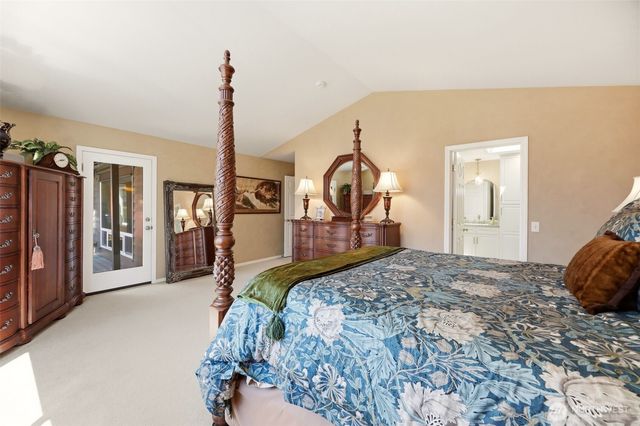 17806 Oxford Drive, Arlington, WA 98223