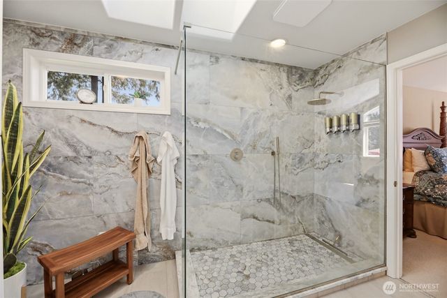 17806 Oxford Drive, Arlington, WA 98223