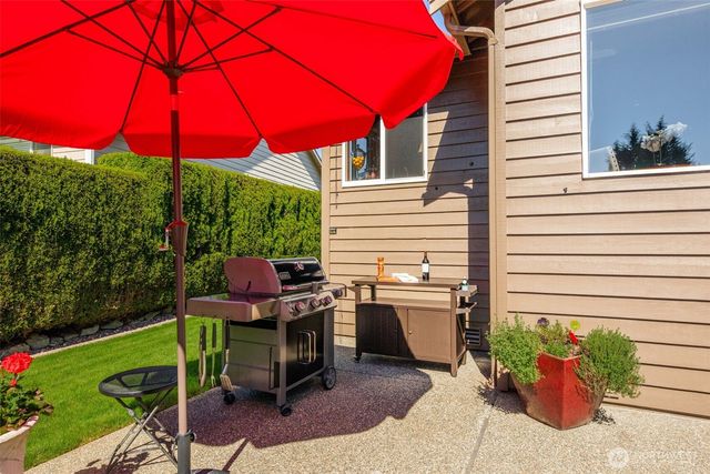 17806 Oxford Drive, Arlington, WA 98223