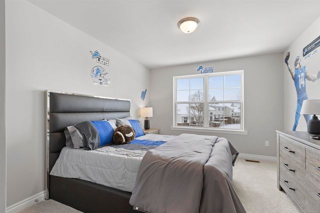 2250 Chase Drive, Howell, MI 48855