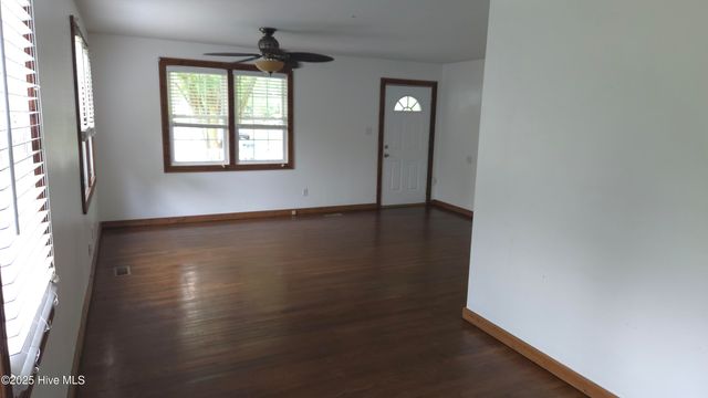 417 Decatur Road, Jacksonville, NC 28540